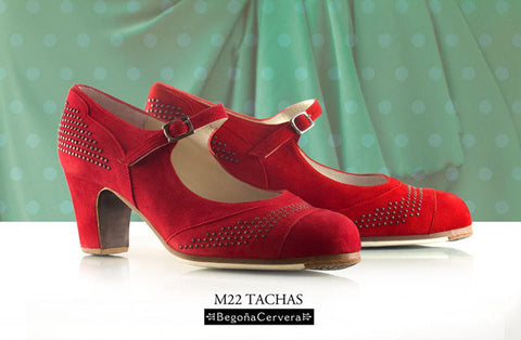 Flamenco dance shoes Begoña Cervera Tachas Model |  Zapato baile flamenco Begoña Cervera Modelo Tachas